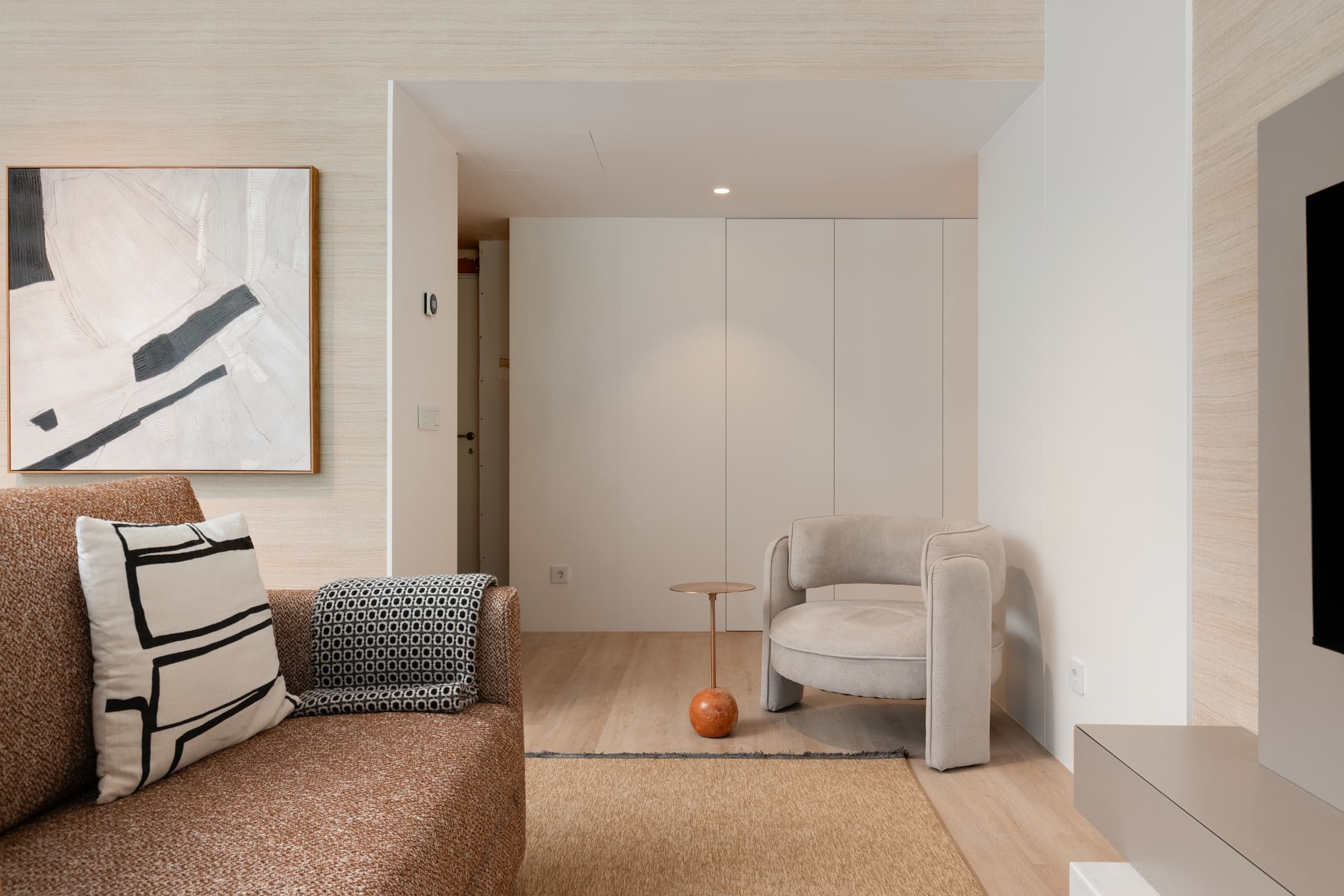 Living room — Novus oak-grain flooring